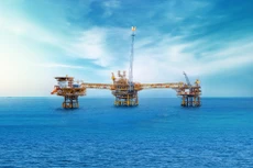 Giá dầu giảm do lo ngại đồng USD mạnh lên, cổ phiếu dầu khí bị bán mạnh trong phiên giao dịch ngày 22.2