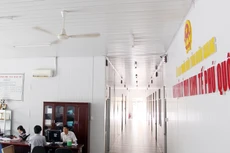 Nhiều ý kiến nhấn mạnh chính sách ưu đãi về kinh tế không quan trọng bằng việc tạo ra môi trường đầu tư thông thoáng. Ảnh: Tường Lâm