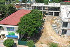 Gói thầu số 11 Thi công xây dựng và lắp đặt thiết bị công trình (giai đoạn 1) thuộc Dự án Đầu tư, nâng cấp các Trường THCS trên địa bàn TP. Quảng Ngãi có giá dự toán 47,802 tỷ đồng. Ảnh minh họa: Tiên Giang