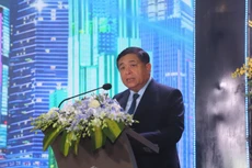 Bộ trưởng Bộ Kế hoạch và Đầu tư Nguyễn Chí Dũng phát biểu tại Hội nghị “Người Việt Nam ưu tiên dùng hàng Việt Nam” ngày 12/12