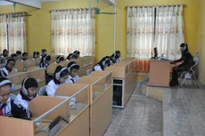 Với đơn hàng có số lượng hàng ngàn trang thiết bị nội thất, đồ gỗ, việc yêu cầu thời gian thực hiện hợp đồng quá ngắn thực sự bắt bí nhà thầu. Ảnh: Lê Tiên