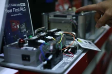 Thủ tướng Chính phủ đặt mục tiêu đến năm 2020, DN công nghiệp hỗ trợ Việt Nam đáp ứng được 45% nhu cầu sản xuất, tiêu dùng nội địa. Ảnh: Lê Tiên