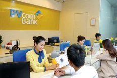 Chủ đầu tư mất khả năng tài chính, PvcomBank từ chối bảo lãnh, khách hàng Dự án Tokyo Tower đành chờ lựa chọn chủ đầu tư mới để hoàn thiện Dự án. Ảnh: Trần Việt