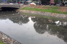 Nếu được UBND TP. Hà Nội phê duyệt chủ trương đầu tư, Dự án Cải tạo sông Tô Lịch sẽ là một dự án lớn, đầu tư trải dài hơn 14 km bờ sông. Ảnh: Huấn Anh