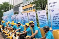 BHXH Việt Nam phối hợp với Bưu điện Việt Nam ra quân hưởng ứng Tháng vận động triển khai BHXH toàn dân