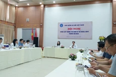 Gỡ khó và đảm bảo đầy đủ quyền lợi cho người tham gia BHXH và DN