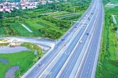 Phó Thủ tướng giao UBND TP. Hà Nội, UBND tỉnh Bắc Ninh chủ động chuẩn bị đầu tư, thực hiện các dự án trên địa bàn theo thẩm quyền, bảo đảm tiến độ. Ảnh: Tiên Giang