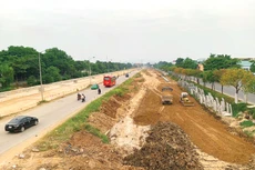 Năm 2025, Hà Nội được Thủ tướng giao hơn 87 nghìn tỷ đồng kế hoạch vốn đầu tư công, bằng 10,5% tổng số vốn của cả nước. Ảnh: Lê Tiên