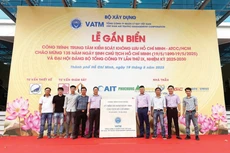 Lễ gắn biển công trình Trung tâm Kiểm soát không lưu Hồ Chí Minh - ATCC/HCM do Phục Hưng Holdings và các thành viên Liên danh AP thực hiện