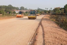Dự án Đầu tư tuyến đường kết nối từ ĐT295 đến Quốc lộ 37, huyện Lạng Giang, tỉnh Bắc Giang có tổng mức đầu tư 111,7 tỷ đồng. Ảnh nhà thầu cung cấp