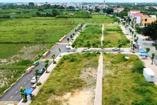 Chỉ có 13 lô đất nộp đủ tiền trúng đấu giá trong 68 lô đất tại Thanh Oai, Hà Nội được bán đấu giá thành công ngày 10/8/2024. Ảnh: Hồng Khanh