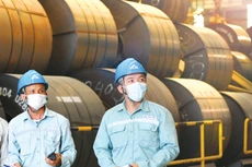 Việc đặt hàng các tập đoàn tư nhân thực hiện những dự án lớn góp phần hình thành các tập đoàn kinh tế mạnh. Ảnh: Hoàng Anh