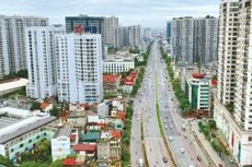 Luật Thủ đô quy định TP. Hà Nội được phép quyết định dự án BT trong lĩnh vực giao thông vận tải, thủy lợi, xử lý nước thải với quy mô tổng mức đầu tư tối thiểu không thấp hơn 200 tỷ đồng. Ảnh: Lê Tiên
