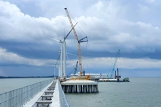 Dự thảo Nghị định đề xuất nhà đầu tư nước ngoài tham gia thực hiện đầu tư, tham gia đấu thầu lựa chọn nhà đầu tư dự án điện gió ngoài khơi với điều kiện góp tối đa 65% vốn. Ảnh: Nguyễn Cường