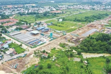 Một số chính sách từ thí điểm đã trở thành yêu cầu chung trong phát triển như chính sách tách giải phóng mặt bằng ra khỏi dự án đầu tư chung. Ảnh: Lê Tiên