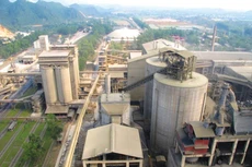 Ngành xi măng gặp khó khăn do nhu cầu thấp trong khi nguồn cung tiếp tục tăng, chi phí đầu vào cho sản xuất duy trì ở mức cao. Ảnh: Song Lê