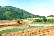 Đang có nhiều bất cập trong giao đất, cho thuê đất, bàn giao mặt bằng tại Dự án Thủy điện Trà Khúc 1