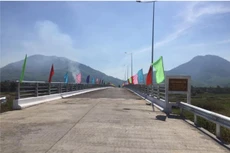 Cầu Hành Tín, một trong những dự án sử dụng vốn đầu tư công tại Nghĩa Hành bị thanh tra phát hiện nâng khống khối lượng và chi phí đầu tư