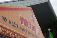 Vietbuild Hà Nội 2016 thu hút sự quan tâm của nhiều nhà đầu tư, doanh nghiệp trong lĩnh vực xây dựng. Ảnh: Lê Tiên