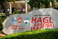 Đầu tư dàn trải là một trong những nguyên nhân khiến HAGL rơi vào nợ nần. Ảnh: Lê Gia