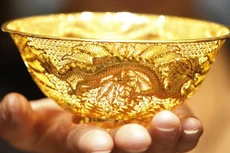 Nhà đầu tư vàng đang ngóng kết quả trưng cầu để Anh rời khỏi EU. Ảnh: AFP.