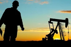 “Giải mã” nguyên nhân giá dầu tăng mạnh