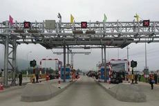 Kiểm toán Nhà nước đề nghị Tasco chấn chỉnh công tác quản lý dự án đầu tư xây dựng công trình, trong đó có hạng mục thí điểm công nghệ thu phí không dừng, cân tải trọng xe. Ảnh: Đức Thanh