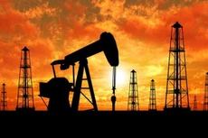 Những diễn biến mới nhất trên thị trường năng lượng đã phần nào giúp ổn định tâm lý thị trường, ngăn chặn được nhiều đợt bán tháo các sản phẩm năng lượng - Ảnh: IT Business.