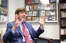 Giáo sư, nhà sử học Allan Lichtman. Ảnh: Washington Post