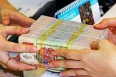 Tái cấp vốn qua trái phiếu VAMC, có lẽ đã và đang được tiếp tục sử dụng trong năm 2016 để bình ổn lãi suất.