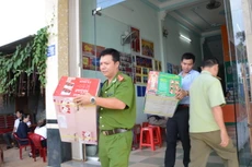 Công an, quản lý thị trường tỉnh Gia Lai niêm phong, thu giữ hàng hóa có dấu hiệu vi phạm trong lĩnh vực bán hàng đa cấp tại cơ sở kinh doanh Thiên Ngọc III (đường Phạm Văn Đồng, TP Pleiku). Cơ sở này là một chân rết trong mạng lưới bán hàng đa cấp của Cô