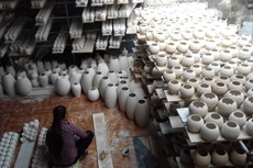 Cổ phiếu Sứ Bát Tràng đạt mức giá kỷ lục