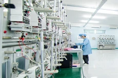 Dù trúng thầu, song hầu hết nhà thầu nội vẫn nhập toàn bộ dây chuyền sản xuất công tơ điện tử. Ảnh: Nhã Chi st