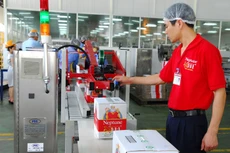 Nghiêm túc thực thi Nghị quyết 19 và Nghị quyết 35 là cách để khẳng định niềm tin của doanh nghiệp và nhà đầu tư vào luật pháp nước ta là đích thực. Ảnh: Lê Tiên