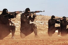 Nhà nước Hồi giáo bị cáo buộc nhiều lần sử dụng vũ khí hóa học trong các cuộc giao tranh ở Iraq và Syria. Ảnh minh họa: Zuma Wire