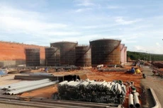 Các bồn chứa xăng dầu được thi công tại Hòa Phú, Tuy Phong, Bình Thuận vào năm 2015.