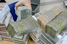 Thuế bảo vệ môi trường với xăng tăng 3.000 đồng nên từ đầu năm đến nay số thu ngân sách đã đạt 21.900 tỷ đồng, vượt dự toán và cao hơn nhiều so với mức cùng kỳ. 