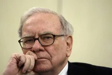 Warren Buffett hiện là người giàu thứ 4 thế giới. Ảnh: Reuters