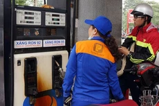 Xăng không chịu áp lực tăng giá trong lần điều chỉnh hôm nay