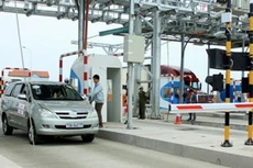 Phí đường bộ tăng đang tạo sức ép lớn lên nền kinh tế. Ảnh minh họa: Internet