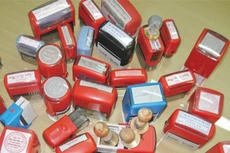 Luật Doanh nghiệp và Luật Đầu tư sẽ giảm bớt các con dấu gây phiền hà doanh nghiệp (ảnh minh họa)