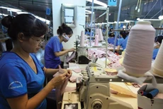 5 tháng đầu năm 2016, số doanh nghiệp đăng ký thành lập mới trên cả nước đạt 44.740 doanh nghiệp, với số vốn đăng ký đạt 349,5 nghìn tỷ đồng