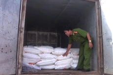 Đường cát nhập lậu do Công an tỉnh Long An bắt giữ. Nguồn Internet.