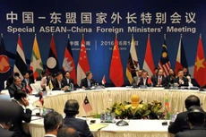 Các ngoại trưởng ASEAN tham dự hội nghị đặc biệt với Trung Quốc tại Côn Minh hồi tháng 6. Ảnh:AFP