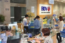 Từ nay đến cuối năm, BIDV cố gắng giảm 500-600 tỷ đồng chi phí, tăng thu dịch vụ ròng... để có nguồn giảm lãi suất