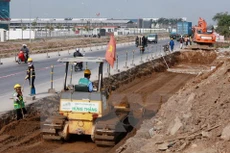 “Bắt lỗi” dự án đầu tư công chậm tiến độ
