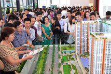 Địa ốc được và mất gì nếu bị siết tín dụng