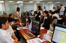 UBCKNN không ngừng rà soát, cắt giảm chi phí tuân thủ trong lĩnh vực chứng khoán tạo thuận lợi nhà đầu tư. Ảnh: Internet
