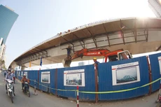 Cầu dầm thép ngã tư Trần Duy Hưng - Hoàng Minh Giám (Hà Nội) do Tổng công ty Thăng Long thi công