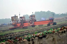 Nhà máy gang thép Thái Nguyên giai đoạn 2 hoang tàn vì bị phơi nắng 4 năm. Ảnh: HD